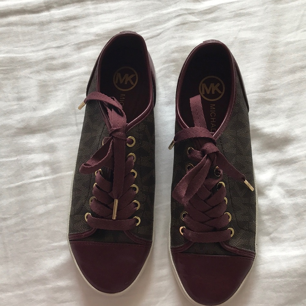 Michael Kors burgundy shoes